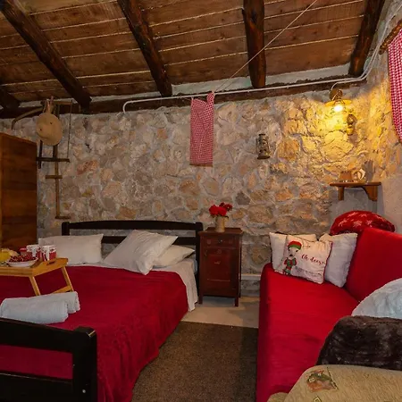Ferienhaus Kucica Za Odmor Kampi *